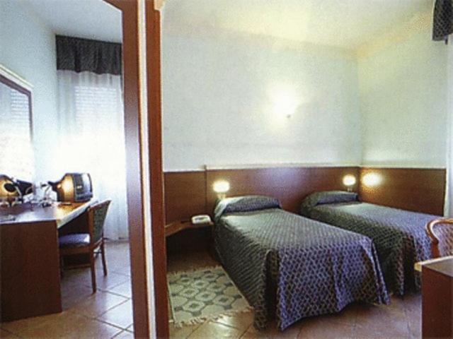 Hotel La Maddalena Quattro Castella Quarto foto